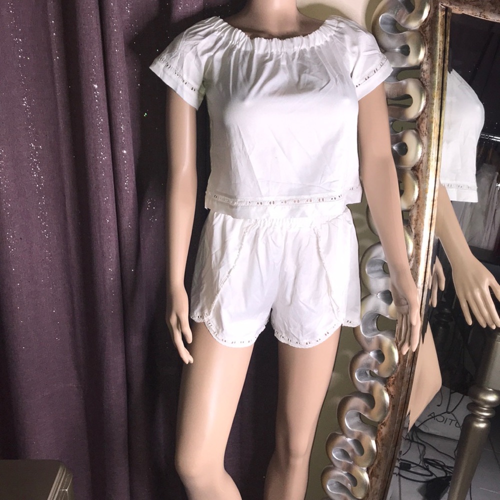 2pcs short and crop top